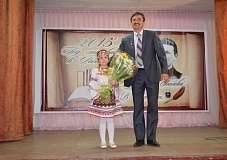 На сцене Дарья Моранькова, победительница республиканского конкурса "Жемчужинки Чувашии"